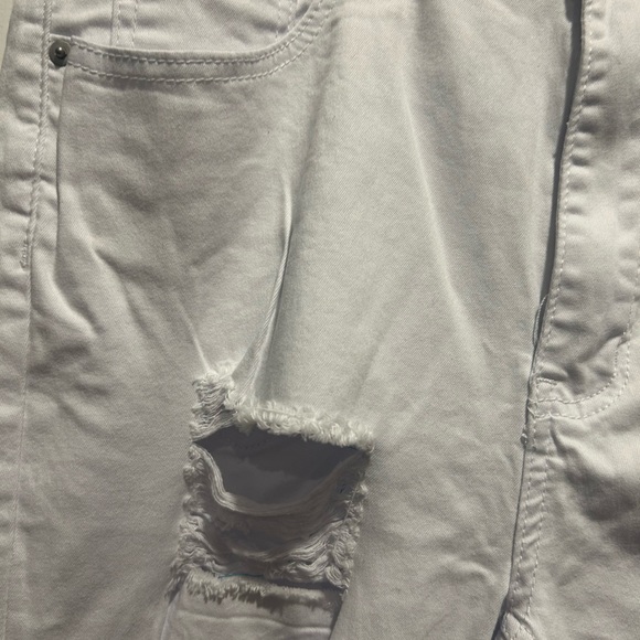 American Bazi White Distressed Skinny Jeans NWT - Picture 4 of 10